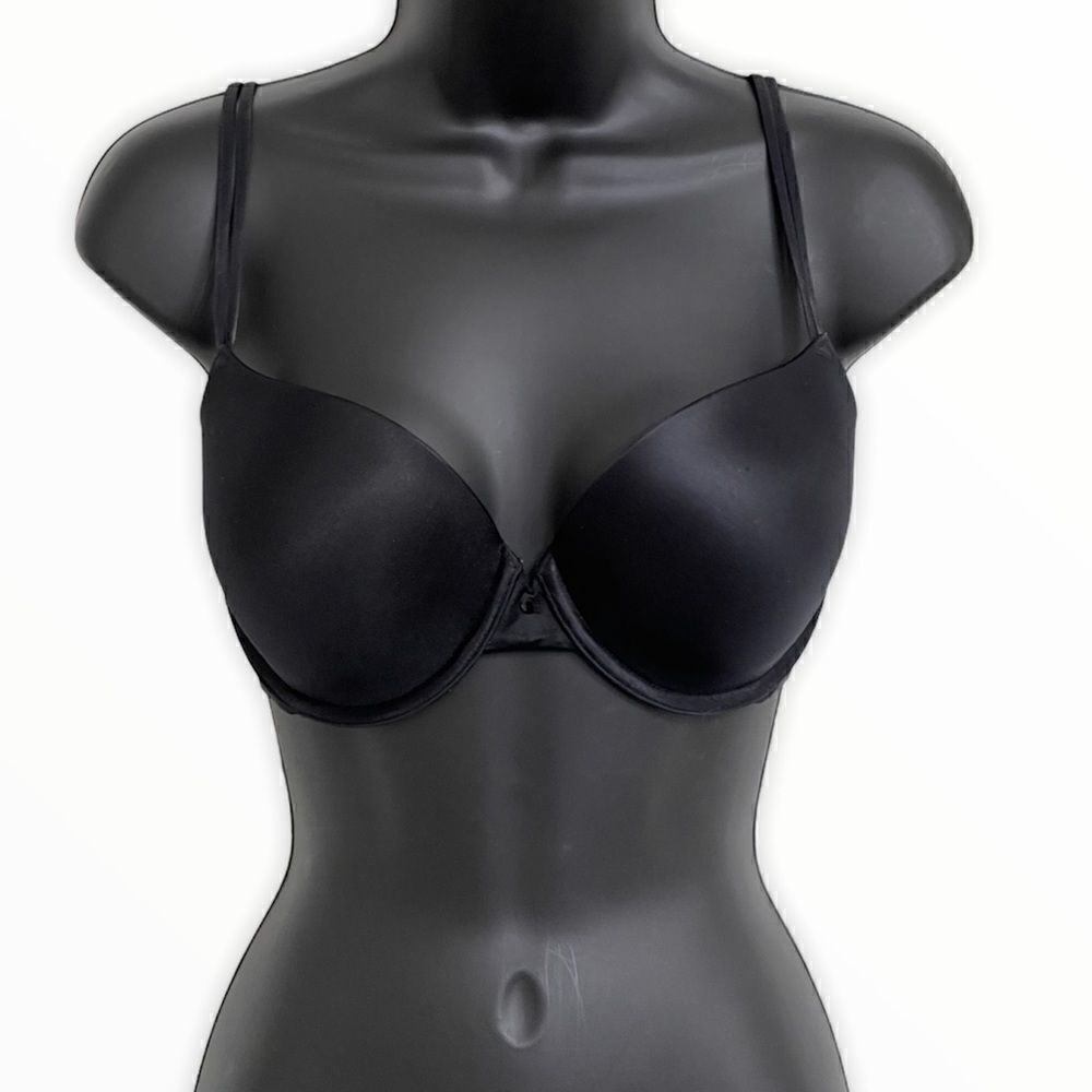 Victoria’s Secret VERY SEXY Demi LightlyLined Bra